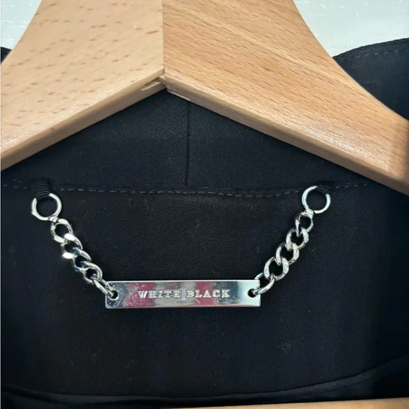 White House Black Market women’s blazer - great condition - Picture 3 of 11